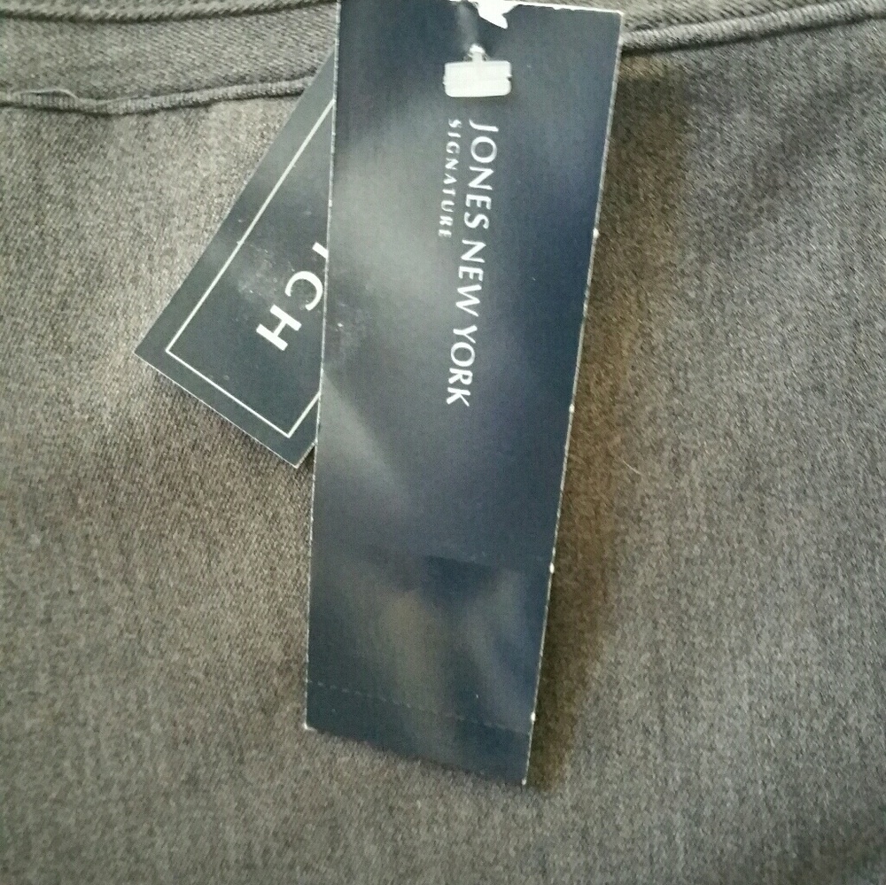 Pants - Picture 4 of 7